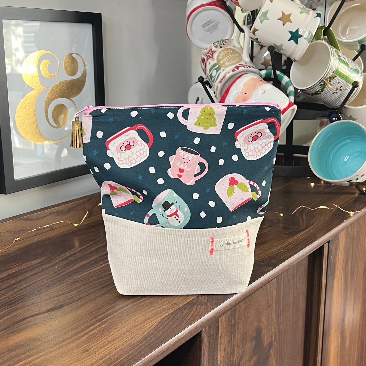 Small Project Bag- Holiday Mugs