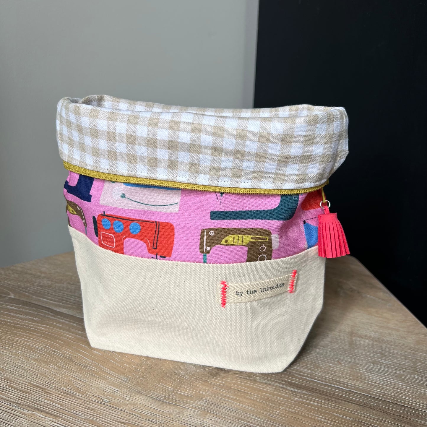 Small Project Bag- Sewing Machines