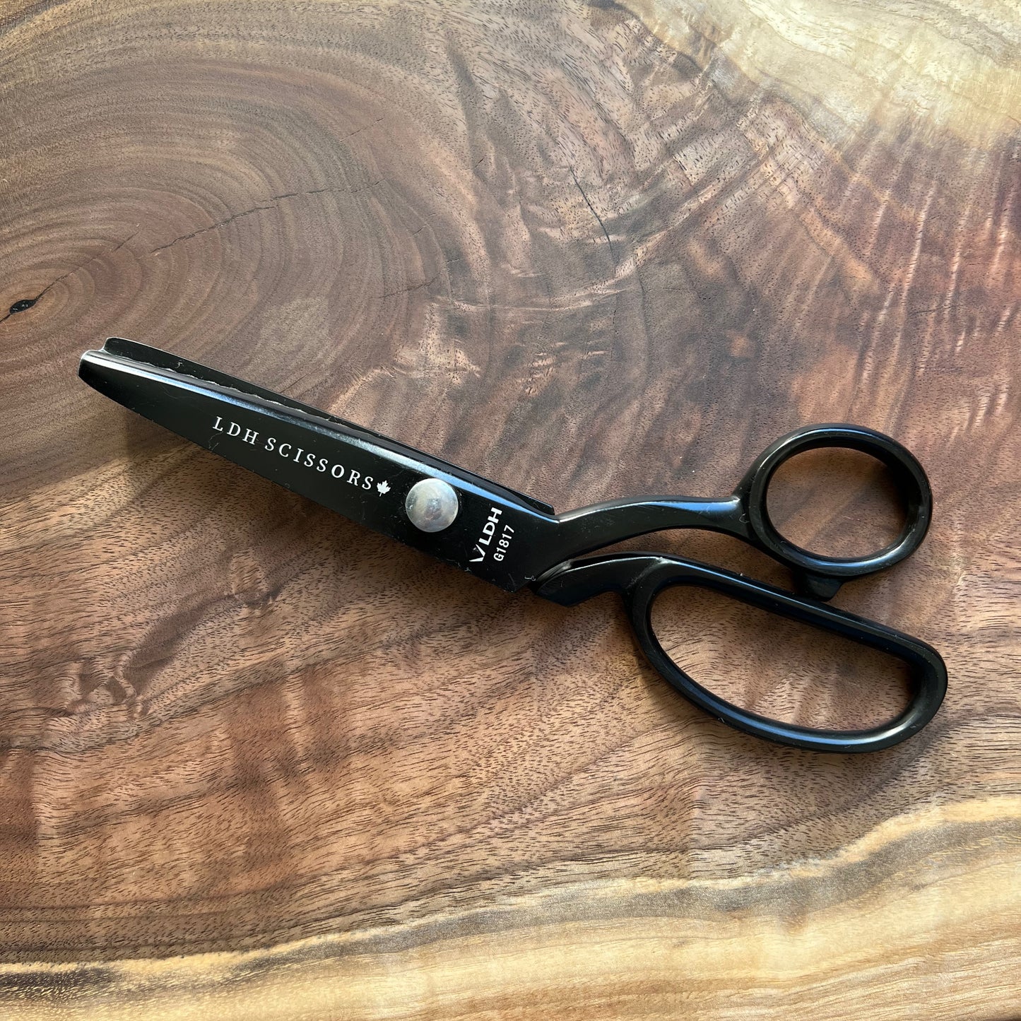 Midnight Edition Pinking Shears 8"