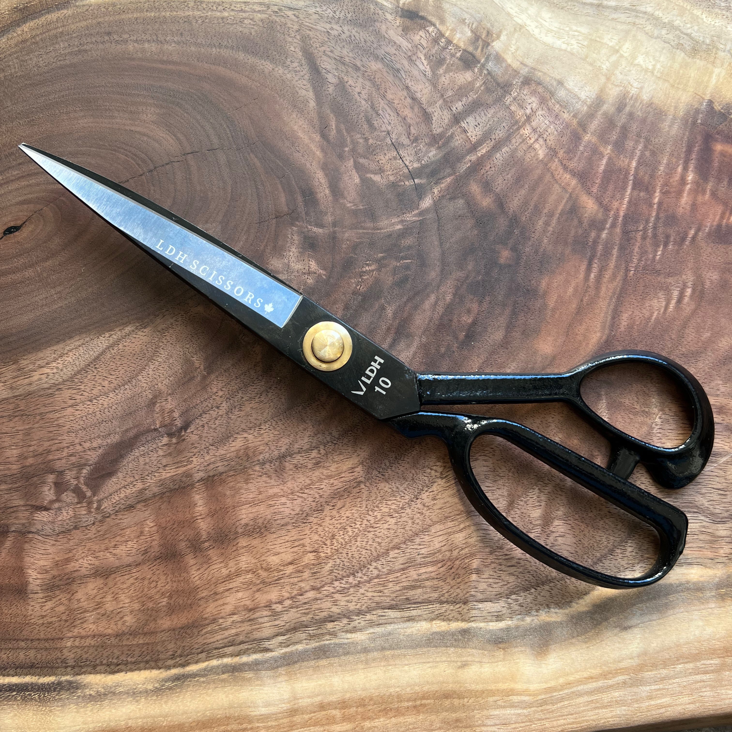 Midnight Edition Fabric Shears 10 – by the lakeside
