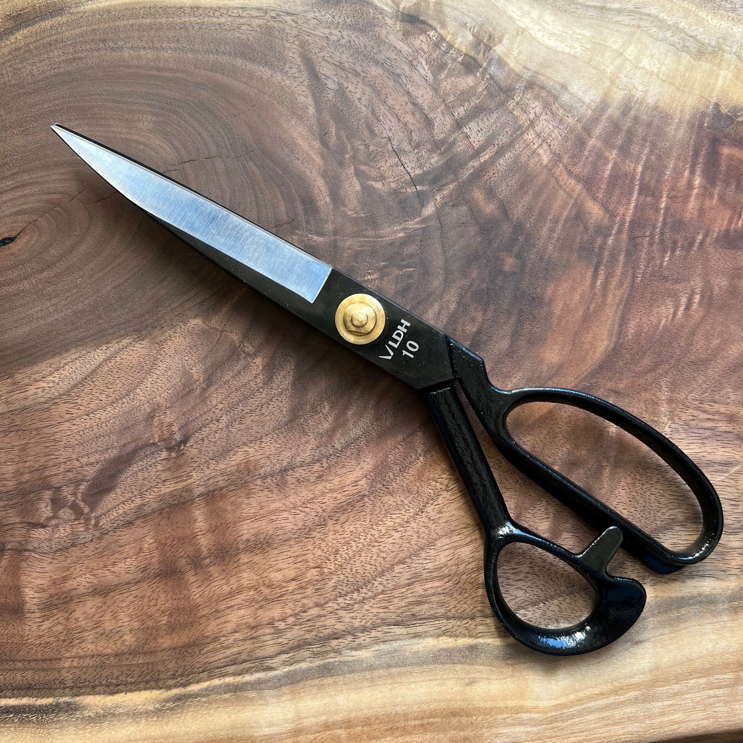 Midnight Edition Fabric Shears 10"